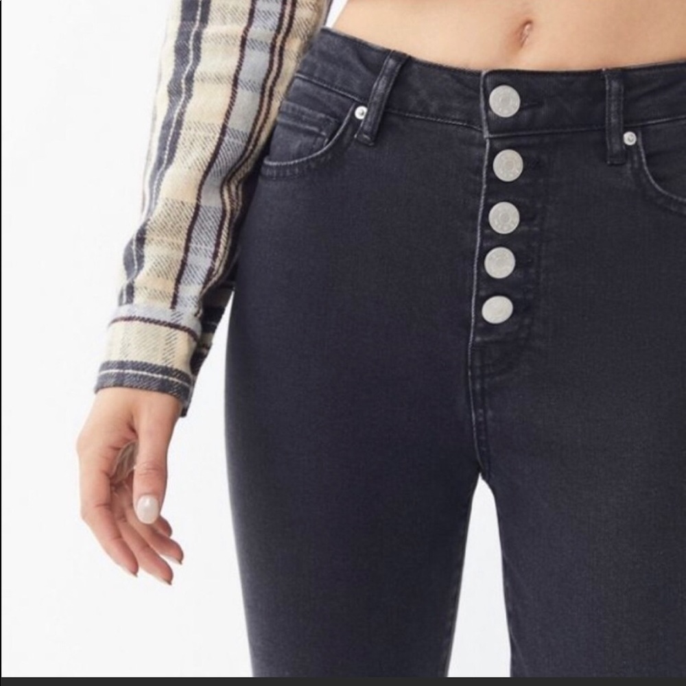 Grey BDG Girlfriend High Rise Jean Size 27